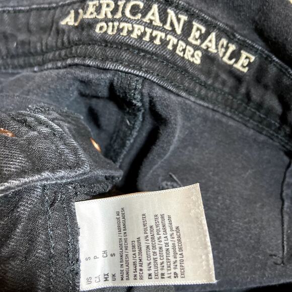 American Eagle Black Shortalls Overalls Relaxed Fit Jean Shorts Black Small 34" - Picture 4 of 5